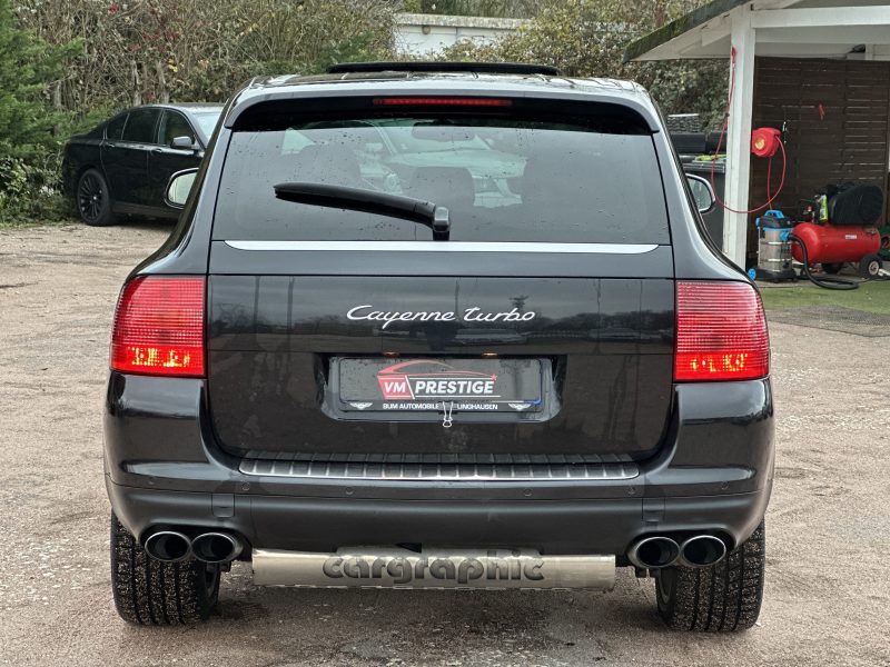 Porsche Cayenne Turbo 2005