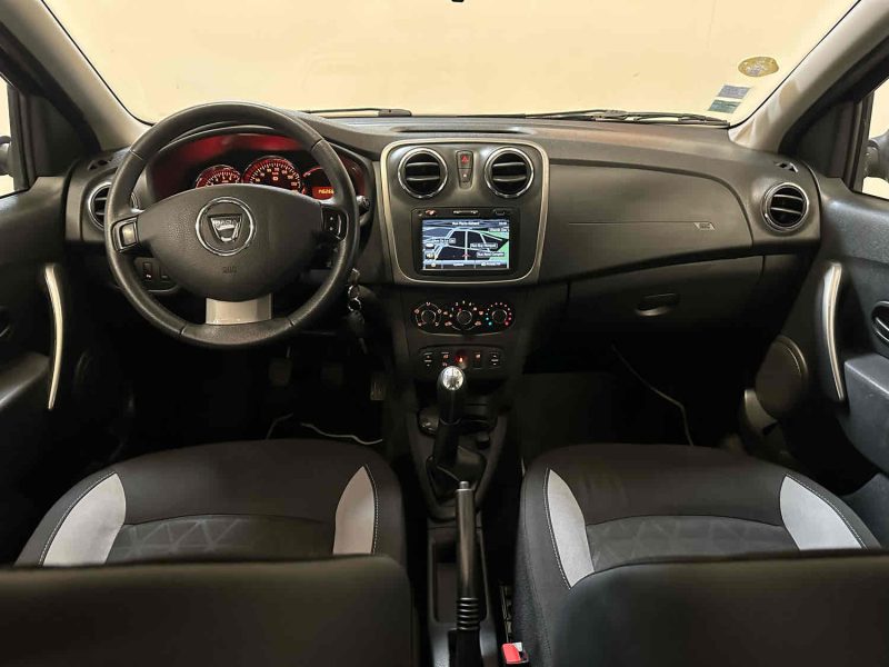 DACIA SANDERO II 2012