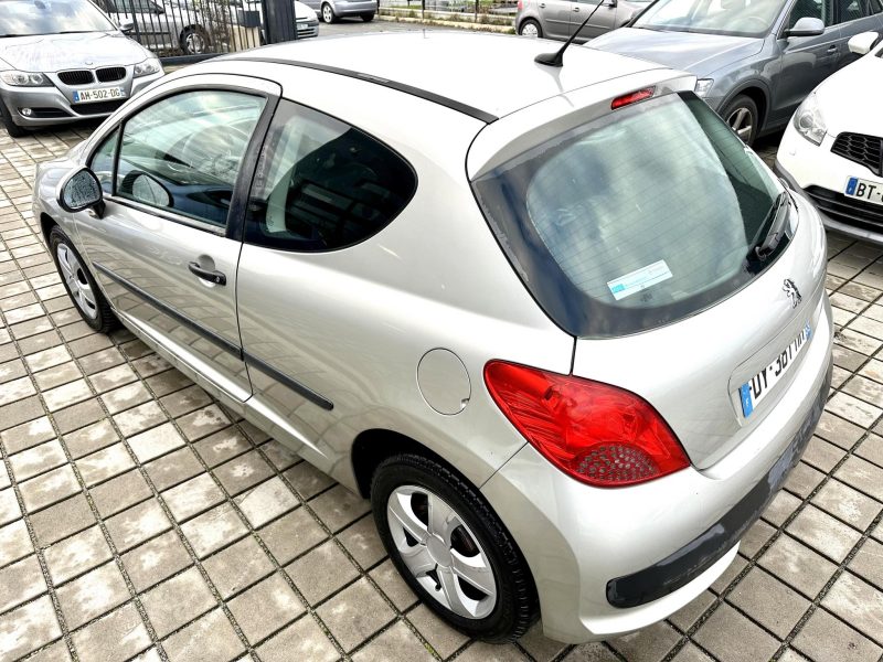 PEUGEOT 207 1.4 73cv