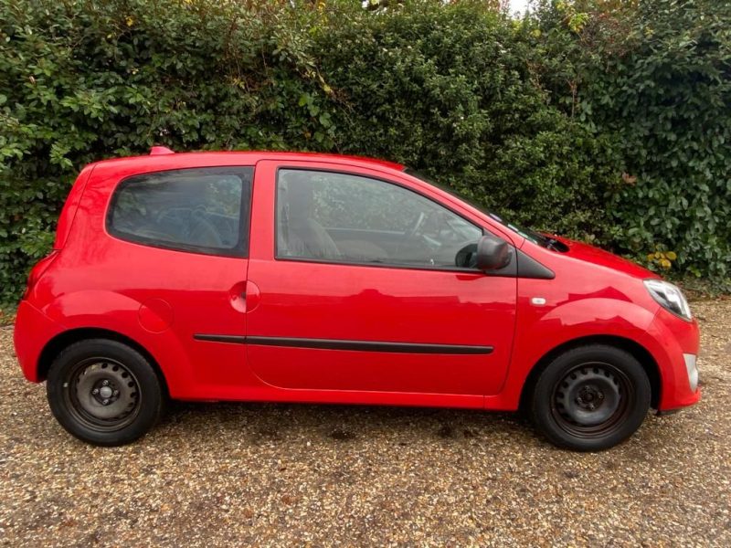 RENAULT TWINGO II 2011 1.2 16V 75cv