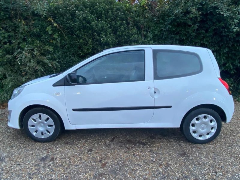 RENAULT TWINGO II 2010 1.2 16V 76cv