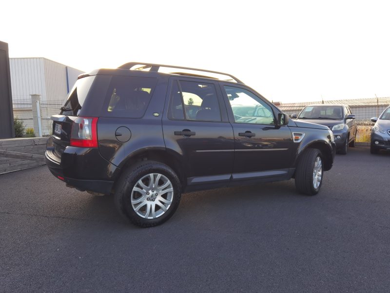 LAND ROVER FREELANDER 2.2 D HSE 4x4 BOITE AUTO