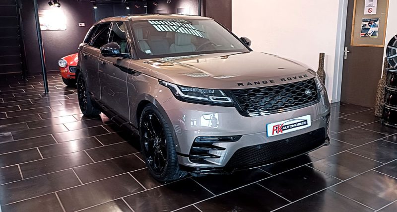 LAND ROVER RANGE ROVER VELAR 3.0 D275 HSE R-Dynamic Automatique Full Black