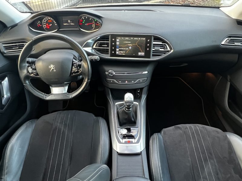 PEUGEOT 308 II 2014