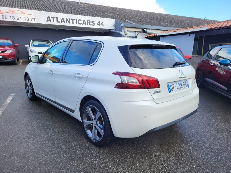 PEUGEOT 308 1.2e-THP 130 CV BVM6 FELINE