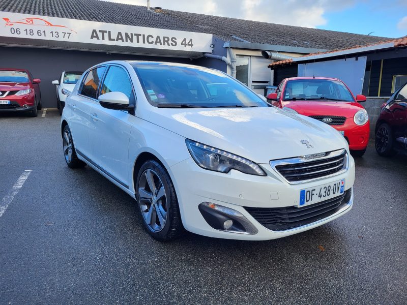 PEUGEOT 308 1.2e-THP 130 CV BVM6 FELINE