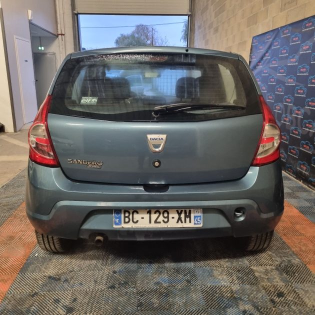 DACIA SANDERO 2010