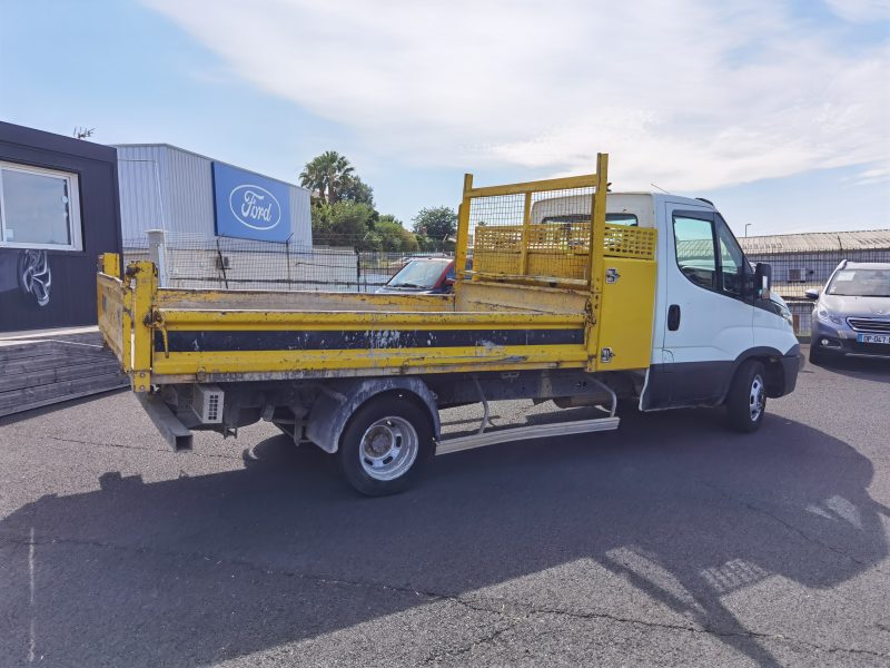 IVECO DAILY VI 35C13 BENNE 2.3 MULTIJET 128ch TVA RÉCUPÉRABLE