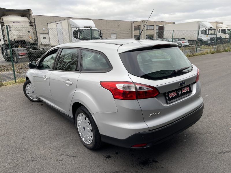 FORD FOCUS CLEPPER TREND 2013 196000 KM 1.6TDCi 105cv