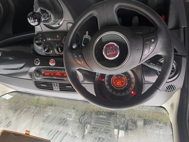 FIAT 500 2011 97000 km toit panoramique clim...