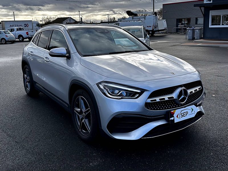 MERCEDES GLA 250 4MATIC DCT AMG LINE