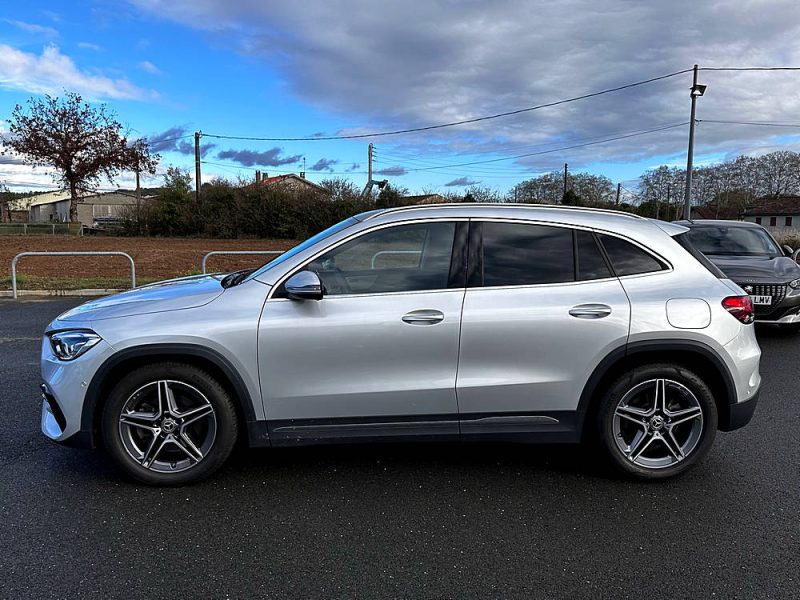 MERCEDES GLA 250 4MATIC DCT AMG LINE