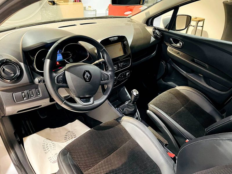 RENAULT CLIO 4 ESTATE 2017