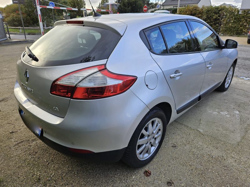 RENAULT MEGANE III 3/5 portes 2010