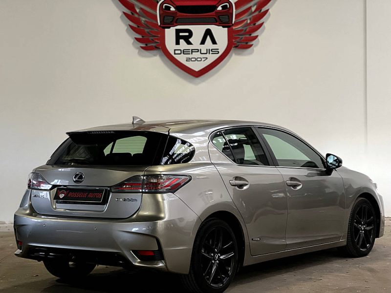 LEXUS CT 200h 136cv LUXURY LINE