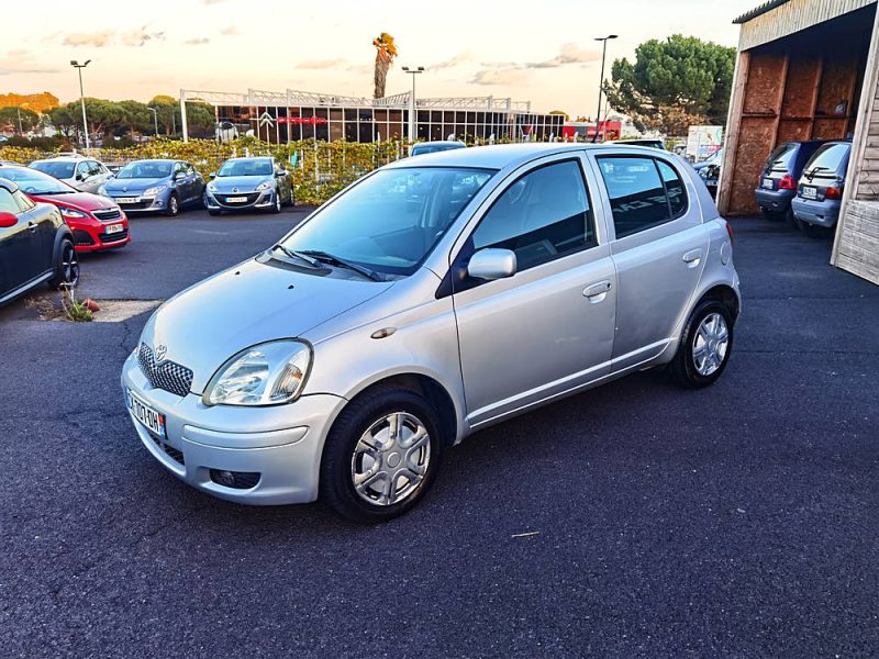 Toyota YARIS 1.0 VVTi 5p