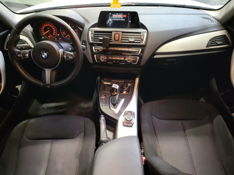 BMW SERIE 116 d 116cv URBAN BOITE AUTO TOIT OUVRANT / VOLANT M SPORT