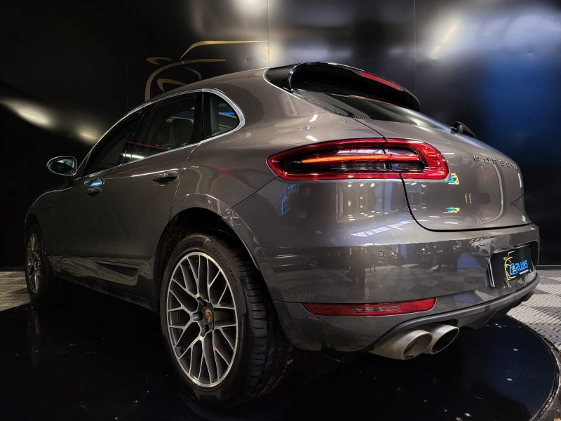 PORSCHE MACAN S 3.0 V6 258 cv 1ER MAIN / SUIVI COMPLET PORSCHE / PACK CHRONO / TOIT OUVRANT