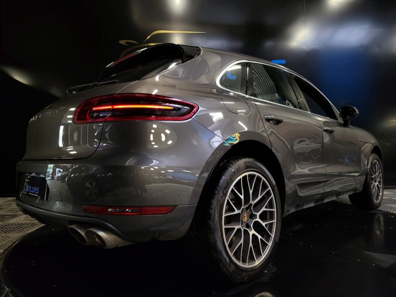 PORSCHE MACAN S 3.0 V6 258 cv 1ER MAIN / SUIVI COMPLET PORSCHE / PACK CHRONO / TOIT OUVRANT