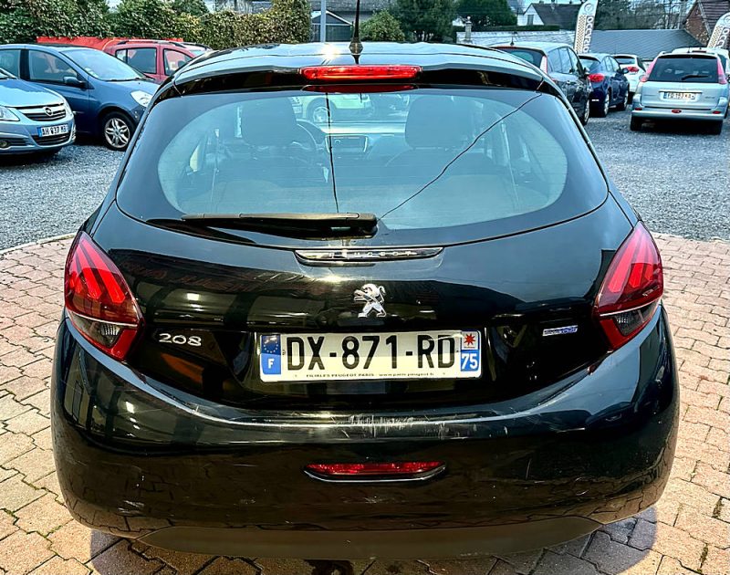 PEUGEOT 208 I 2015