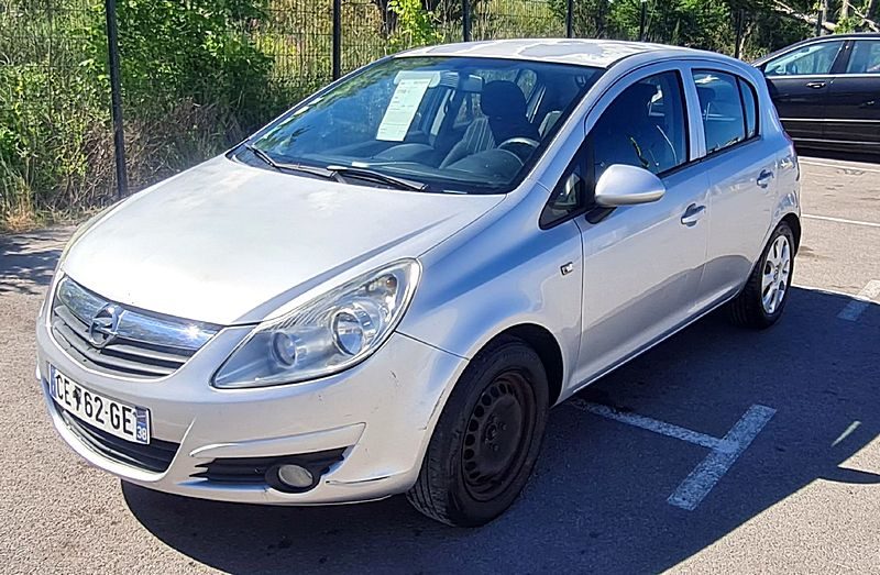 OPEL CORSA D 2008