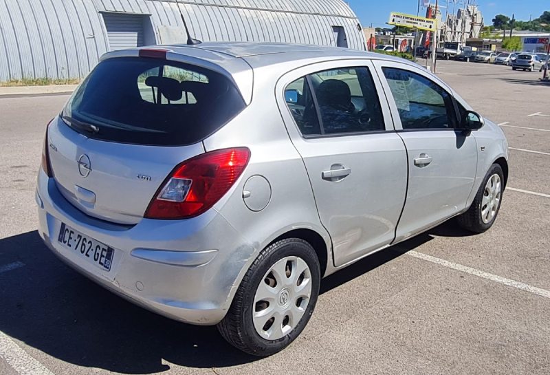 OPEL CORSA D 2008