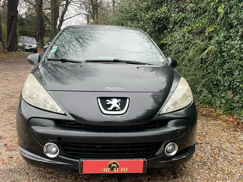 PEUGEOT 207 2008 1.4 73cv