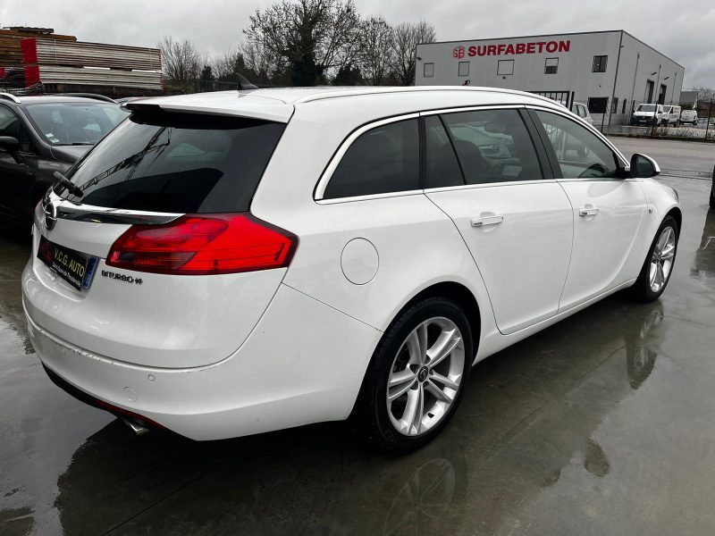 OPEL INSIGNIA A Sports Tourer2.0 Biturbo CDTI 4x4 195 Cosmo Pack