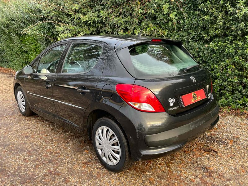 PEUGEOT 207 2010 1.6 HDi 90cv