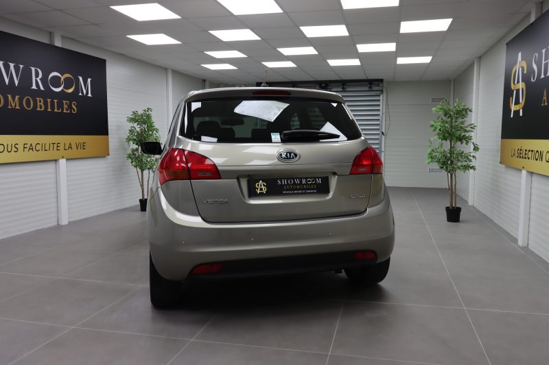 KIA VENGA 2012