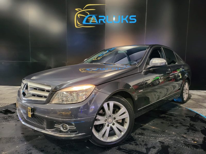 MERCEDES-BENZ CLASSE C 220 CDI 170cv Avantgarde 7G-Tronic // VITRES TEINTEES/TELEPHONE BLUETOOTH/REG