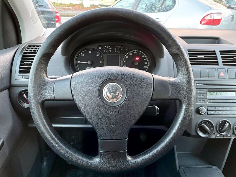 VOLKSWAGEN POLO 2007