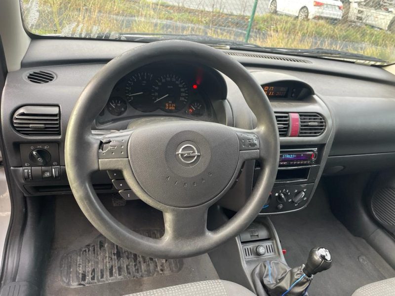 OPEL CORSA 2003 123000KM