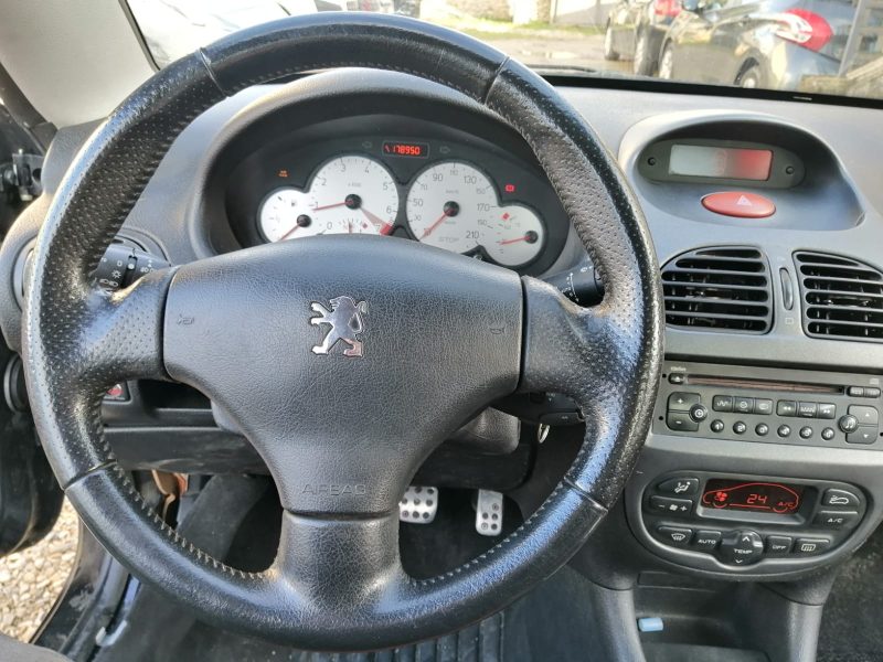 PEUGEOT 206 CC 2002