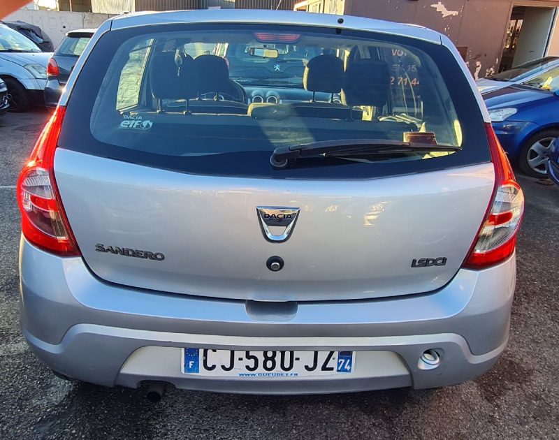 DACIA SANDERO 2012