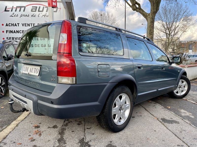 VOLVO XC70 2005