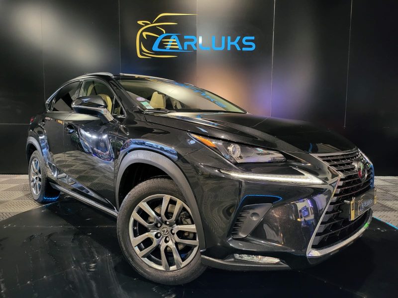 LEXUS NX 300H 197/155cv Luxe BVA // TOIT OUVRANT/SIEGES CHAUFFANT/CAMERA DE RECUL