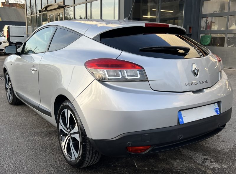 RENAULT MEGANE III COUPE BOSE 1.4 TCE 130 GPS BLUETOOTH / REPROGRAMMEE ETHANOL - GARANTIE 1 AN