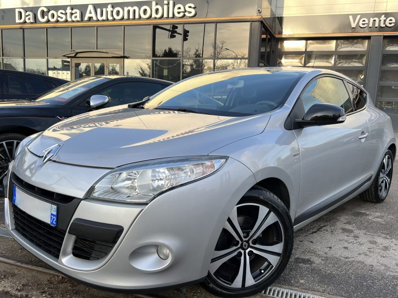 RENAULT MEGANE III COUPE BOSE 1.4 TCE 130 GPS BLUETOOTH / REPROGRAMMEE ETHANOL - GARANTIE 1 AN