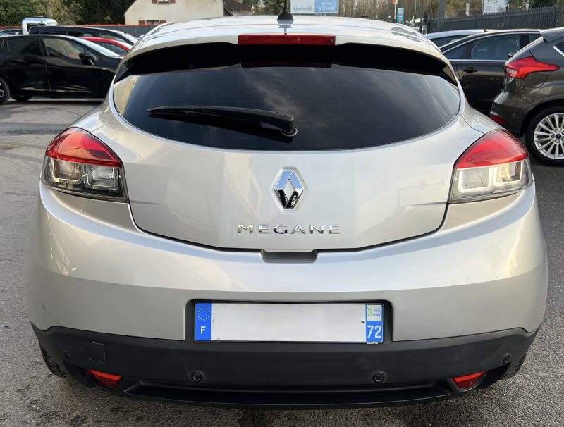 RENAULT MEGANE III COUPE BOSE 1.4 TCE 130 GPS BLUETOOTH / REPROGRAMMEE ETHANOL - GARANTIE 1 AN