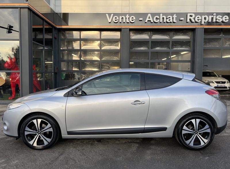 RENAULT MEGANE III COUPE BOSE 1.4 TCE 130 GPS BLUETOOTH / REPROGRAMMEE ETHANOL - GARANTIE 1 AN