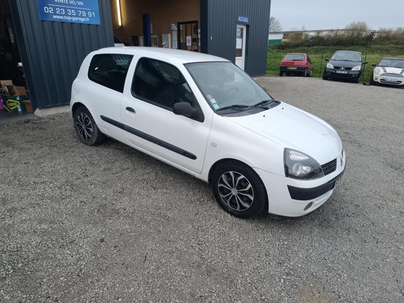 RENAULT CLIO II 