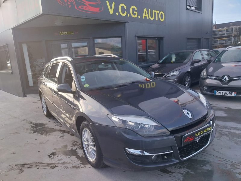 RENAULT LAGUNA III Estate 1.5 dCi 110 black edition