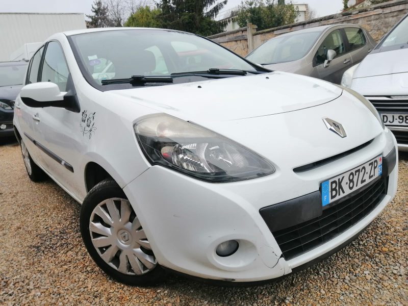 RENAULT CLIO III 2011