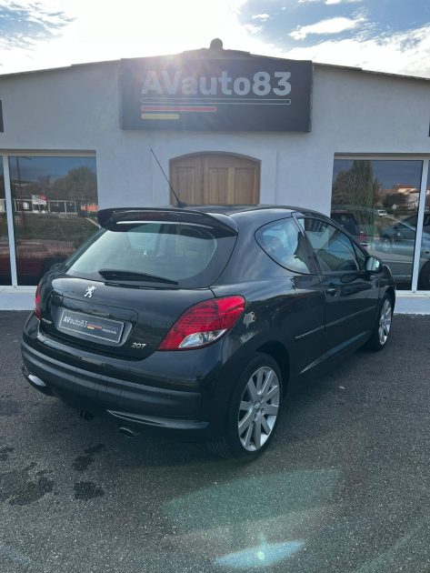 PEUGEOT 207 1.6HDI 110cv Féline / CT OK / Distribution OK / Révisée 