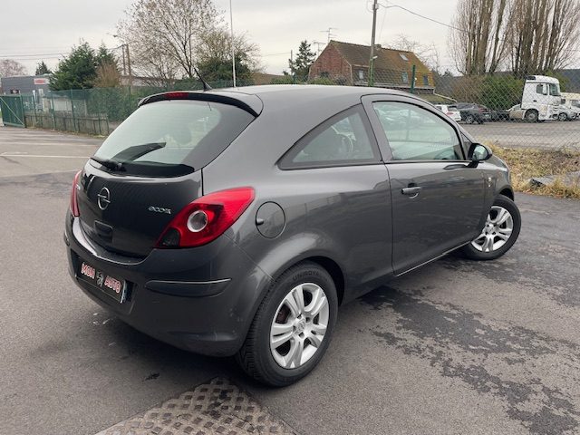 OPEL CORSA 2010