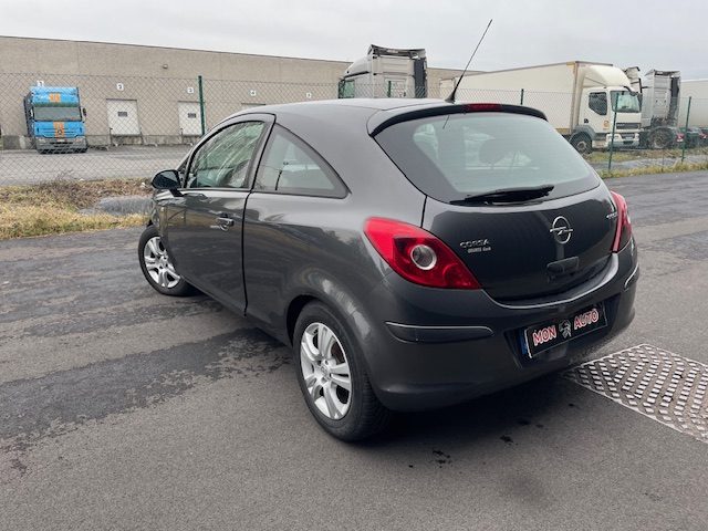 OPEL CORSA 2010