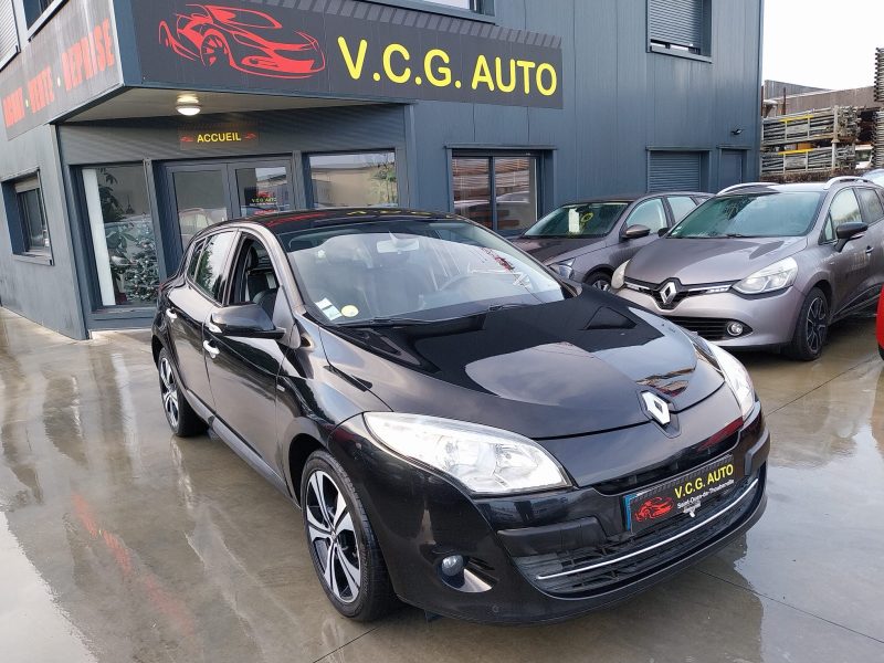 RENAULT MEGANE III 1.9 dCi 130 Bose