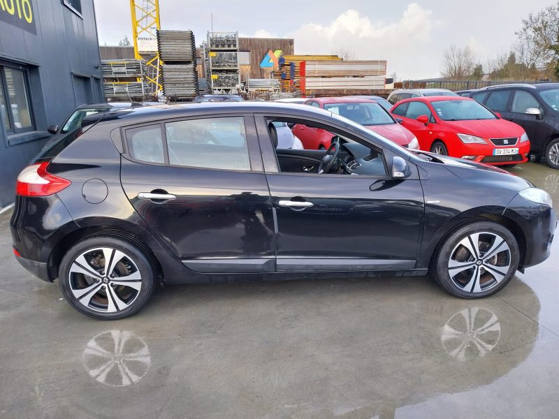 RENAULT MEGANE III 1.9 dCi 130 Bose