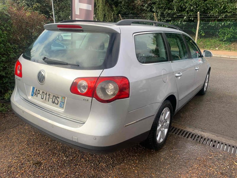 VOLKSWAGEN PASSAT 1.9TDI 105CV